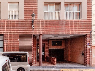 Pisos con garaje en C/ Plátanos- Valencia - 38