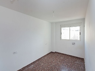 Pisos con garaje en C/ Plátanos- Valencia - 45