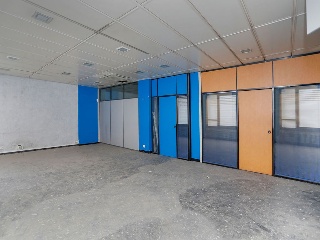 Local en C/ Bolívar Simón - Bilbao - Vizcaya 25