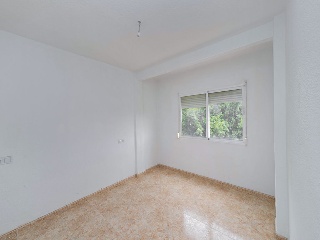 Piso en C/ Cisne, Alicante 39