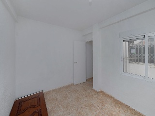 Piso en C/ Cisne, Alicante 43