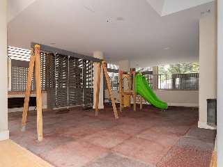 Piso en C/ Espirea - Málaga - 49
