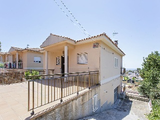 Chalet en C/ Coste del Garraf,  Calafell (Tarragona) 25