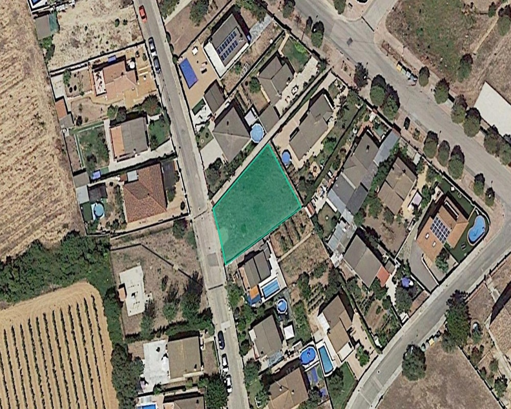 Suelo urbano consolidado en C/ Oliveres