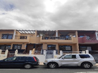 Chalet adosado en C/ Las Jarcias - Adeje - S. C. de Tenerife 2