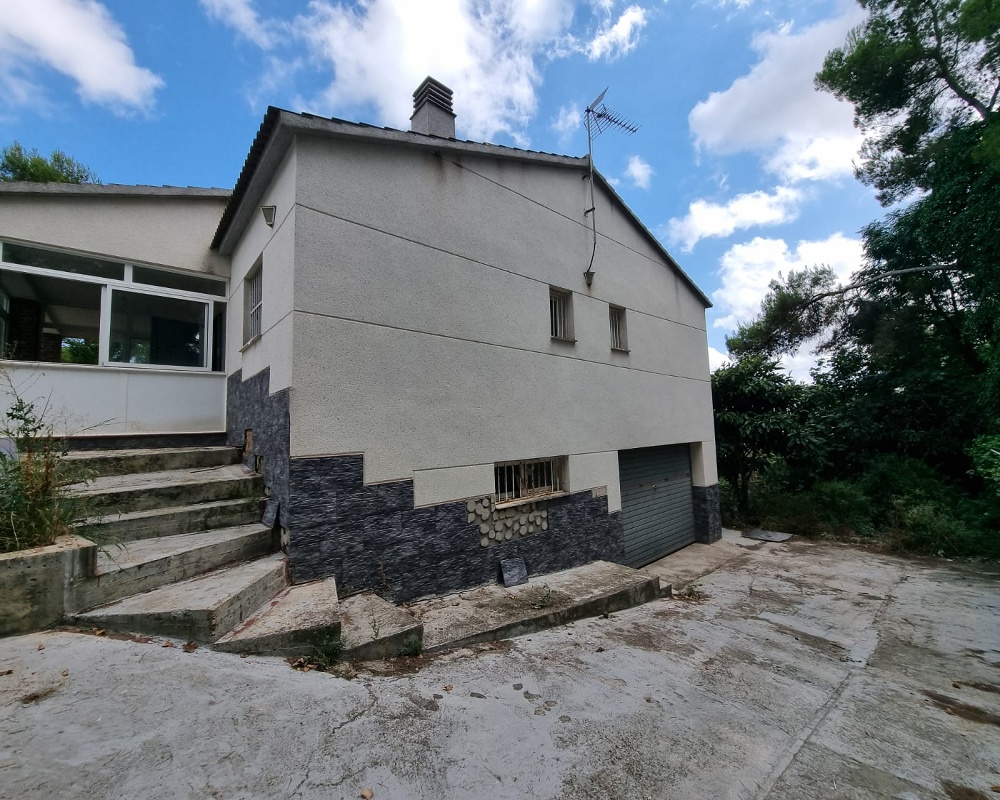 Chalet en C/ Sabadell, Cabra del Camp (Tarragona)