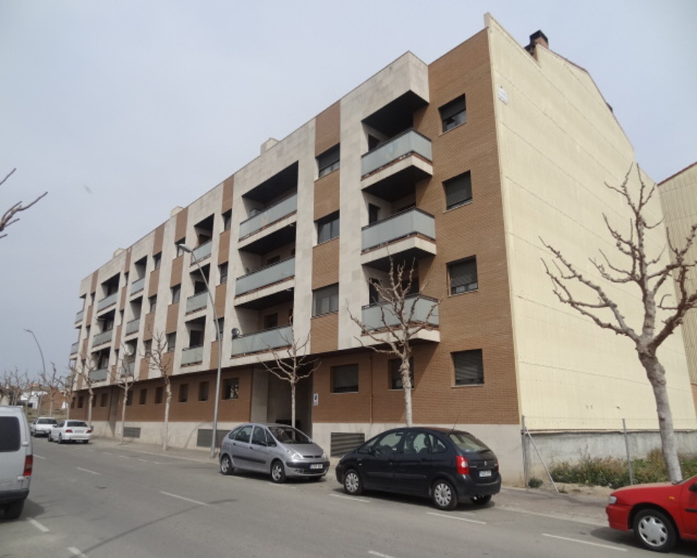 Piso en Av Ernest Lluch - Alcarràs - Lleida