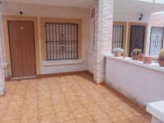 Inmueble situado en Catral 8