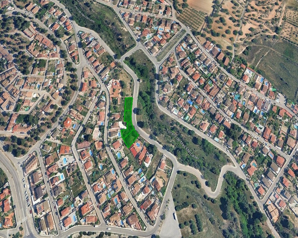 Suelo urbano consolidado en Av Torrent - La Pobla de Montornès - Tarragona
