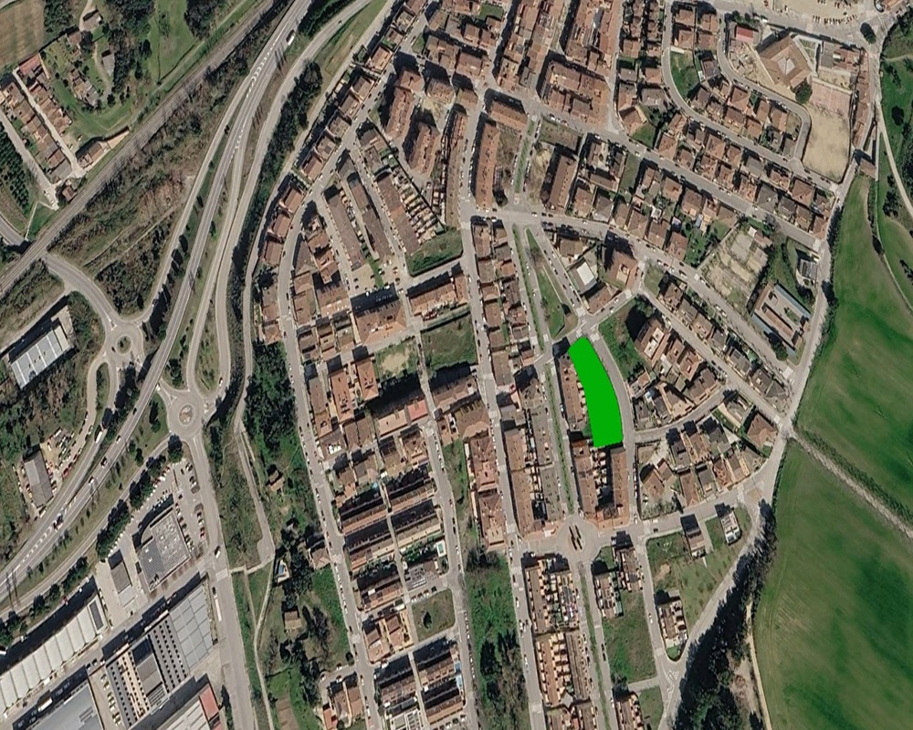 Suelo urbano consolidado en C/ Montnegre - Hostalric - Girona