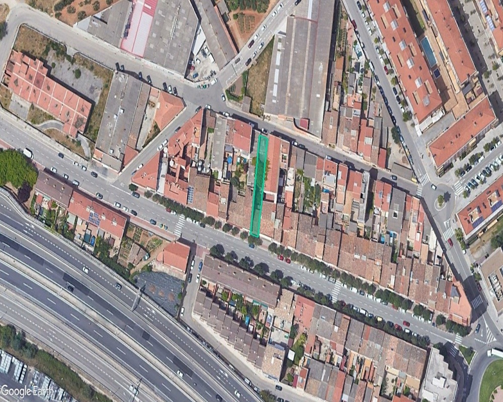 Suelo urbano consolidado en C/ El Rebato, Abrera (Barcelona)
