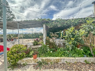 Terreno con vivienda 13