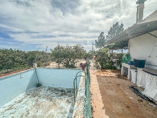 Terreno con vivienda 16