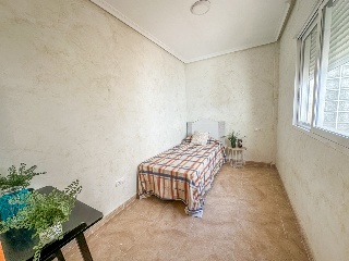 Piso en Abanilla 12