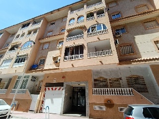 Piso en C/ Villa Madrid 2