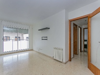 Piso en C/ Germa Joaquim - Terrassa - Barcelona 2