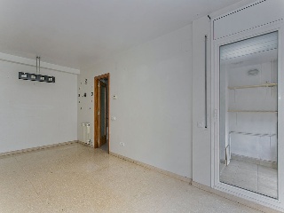 Piso en C/ Germa Joaquim - Terrassa - Barcelona 5