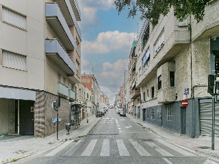 Piso en C/ Germa Joaquim - Terrassa - Barcelona 17