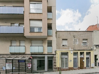 Piso en C/ Germa Joaquim - Terrassa - Barcelona 18