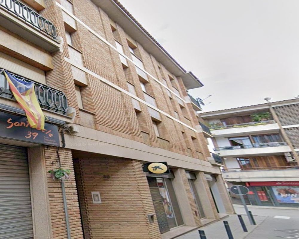 Piso en C/ Sant Iscle - Breda - Girona 
