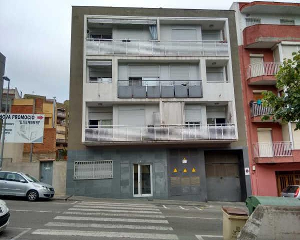 Activos en C/ Josep María de Sagarra - Blanes - Girona