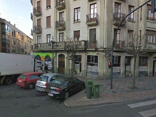 Piso en venta en León de 79  m²