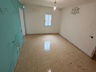 Piso en C/ Maestrat - Sabadell - Barcelona 2