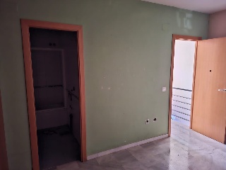 Chalet adosado en C/ Puerta de La Macarena - Bormujos - Sevilla 4