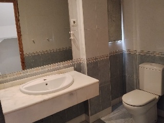 Chalet adosado en C/ Cuesta - Talavera la Nueva 23