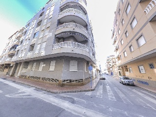 Piso en venta en Torrevieja de 53  m²