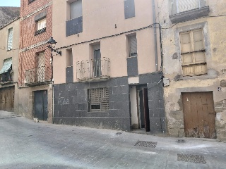 Unifamiliar en venta en Cervera de 72  m²