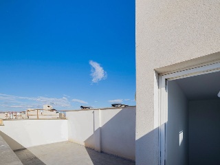 Piso en C/ Vicente Alexandre - Alicante - 17