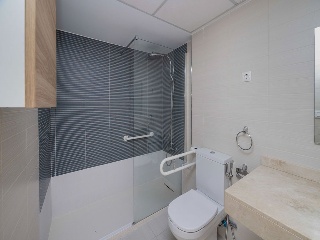 Piso en C/ Vicente Alexandre - Alicante - 13