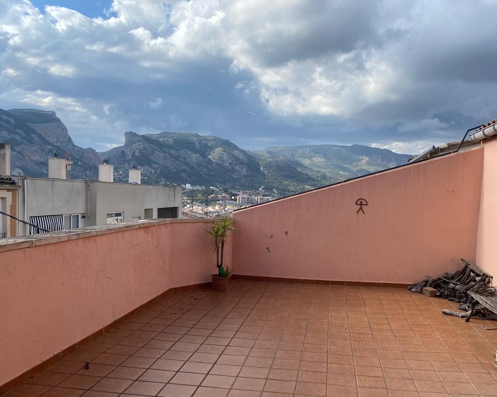 Piso con garaje y trastero en Alcoy