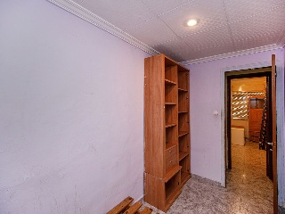 Piso en C/ Esteve Vila - Salt - Girona 8