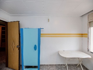 Piso en C/ Esteve Vila - Salt - Girona 12