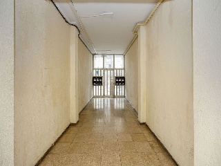 Piso en C/ Esteve Vila - Salt - Girona 17