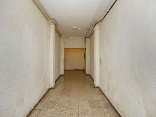 Piso en C/ Esteve Vila - Salt - Girona 18