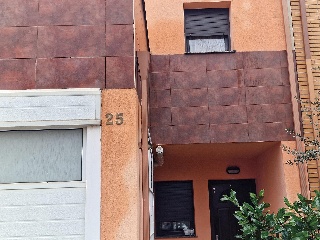Chalet adosado en Palau-solità i Plegamans (Barcelona) 4