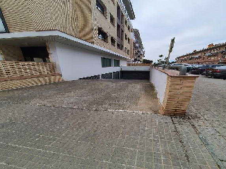 Garaje en C/ Salvador Genis i Bech - Pineda de Mar - Barcelona 7