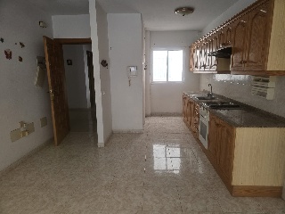 Piso con garaje en C/ Herrador - Santiago del Teide - 3
