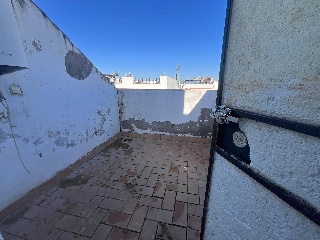 Piso con trastero en C/ Montevideo 14