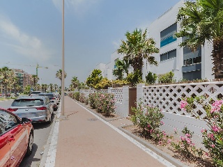 Chalet adosado en C/ Swing - Urb Bahía Golf  27