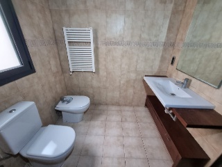 Chalet adosado en Av Generalitat 7