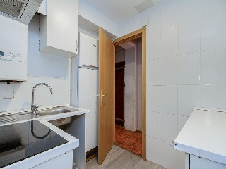 Piso en C/ San Victoriano - Madrid - 5