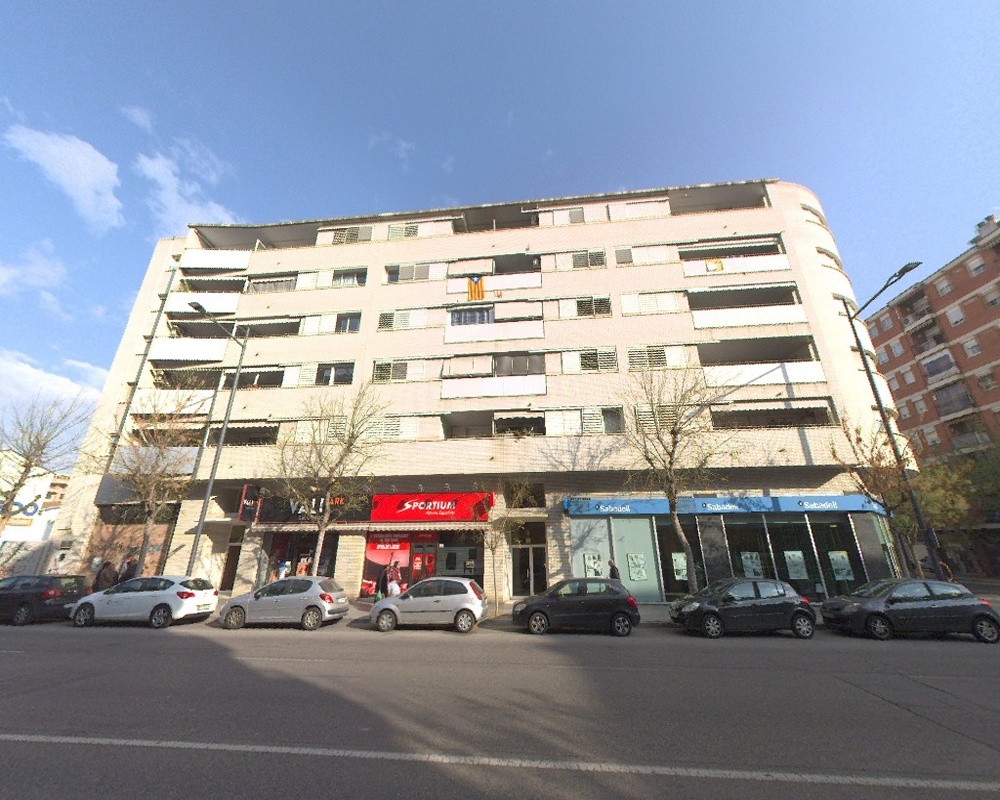 Plaza de garaje en C/ Baró de Maials