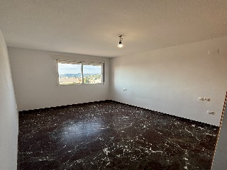 Piso con garaje en Onda 8