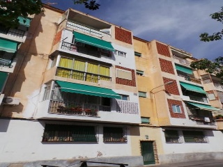 Piso en venta en Alicante de 66  m²