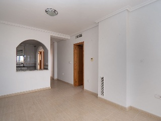 Apartamento con garaje en C/ Nicomedes Gómez 2