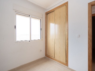 Apartamento con garaje en C/ Nicomedes Gómez 12